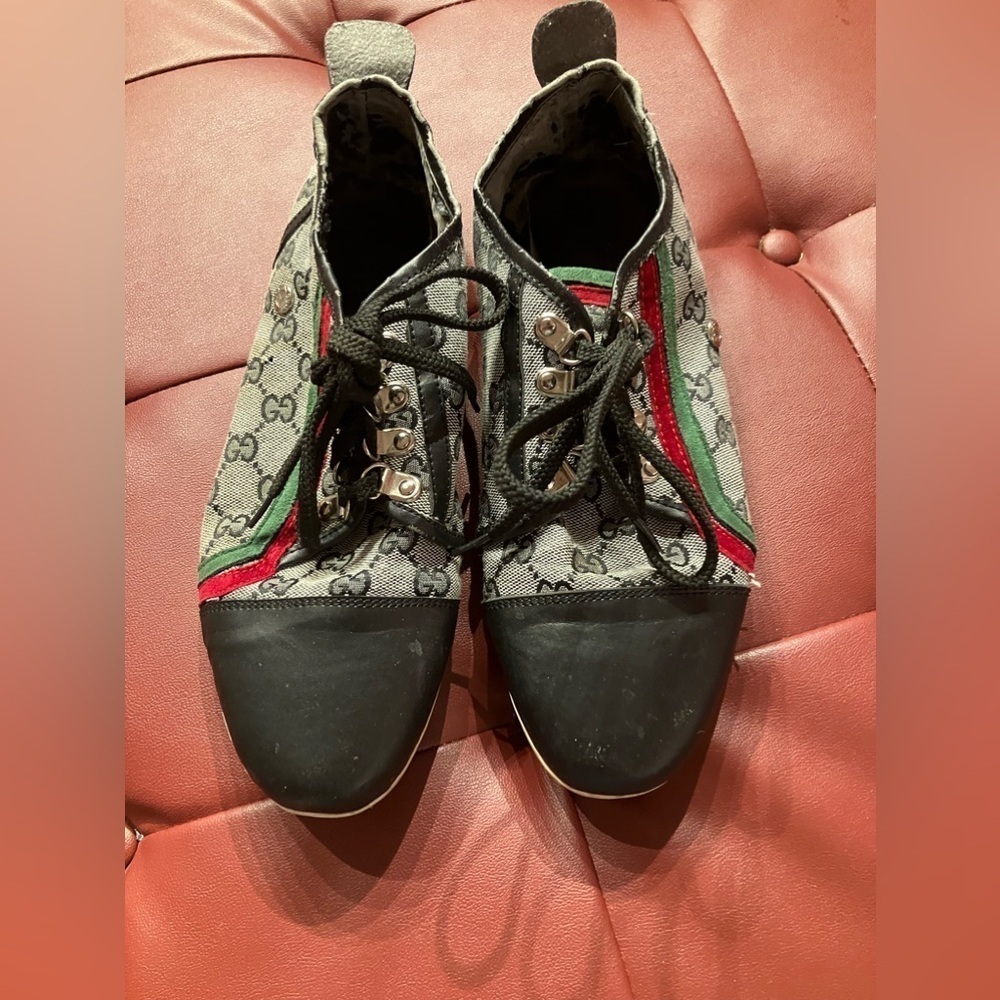 Gucci Sneakers